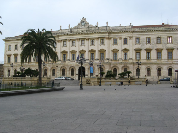 Facade on the Piazza of Italy